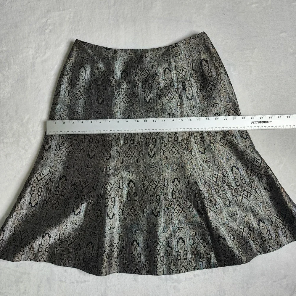Amanda Smith Flare Skirt Size 10  Black, Gold &‎ Silver Pattern